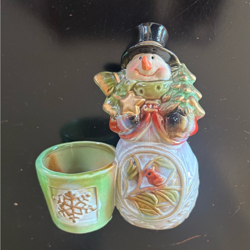 🎄 Kirklands Festive Snowman Candle Holder - Green and White
